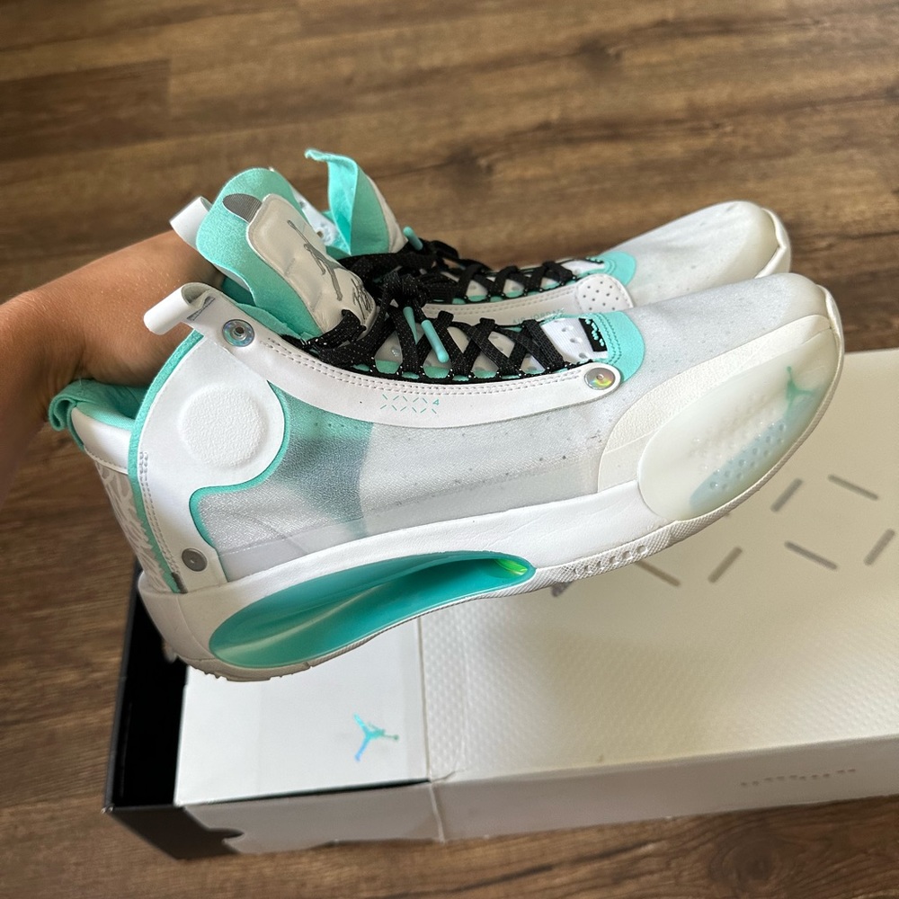 Nike Air Jordan 34 Snow Leopard White Aurora Silver size 11